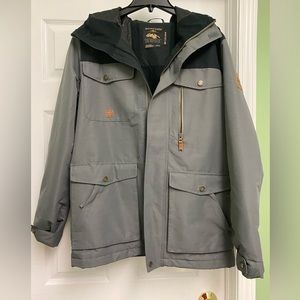 Quicksilver Men’s S ski/snowboard jacket.